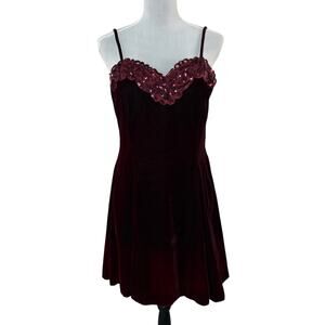 Vintage Burgundy Velvet Sequin Detail Short Formal Dress Made in USA Women's 12